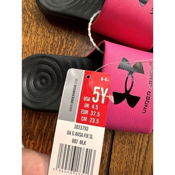 Under Armour Slides Youth Size 5Y Pink and Black Slides/Sandals New With Tags - Picture 6 of 6